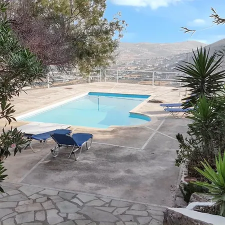 Charming House In Paros, 90 M² With Shared Pool Páros