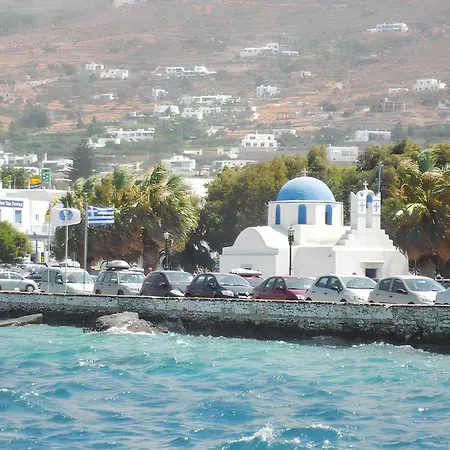 Charming House In Paros, 90 M² With Shared Pool