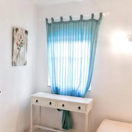 Tatil Evi Charming House In Paros, 90 M² With Shared Pool *