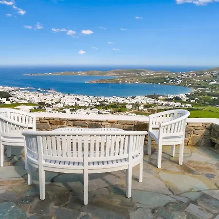Charming House In Paros, 90 M² With Shared Pool Dom wakacyjny