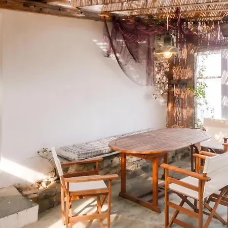 Charming House In Paros, 90 M² With Shared Pool