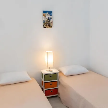 Charming House In Paros, 90 M² With Shared Pool Dom wakacyjny *